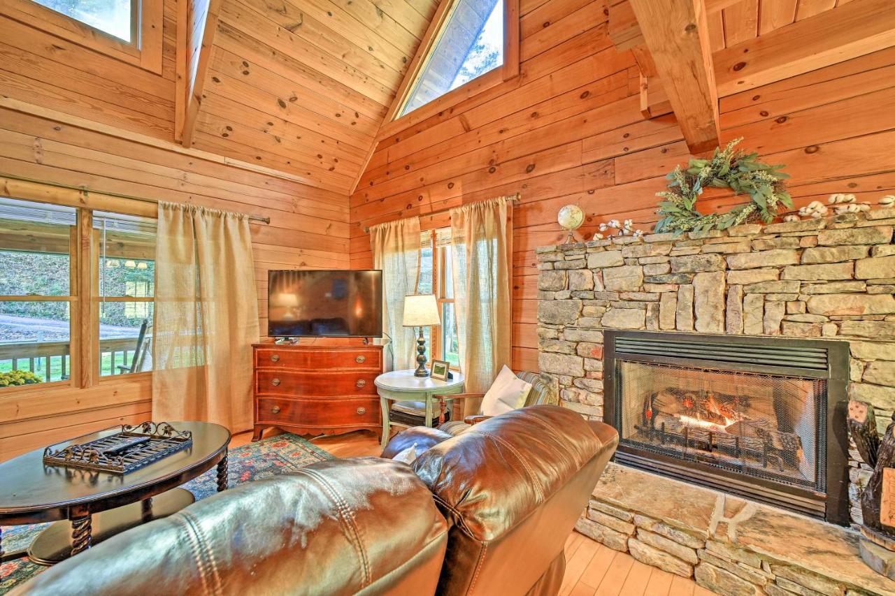 Creekside Bryson City Cabin With Private Hot Tub Exteriér fotografie